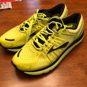 Brooks Men’s Transcend 2 Running Shoes